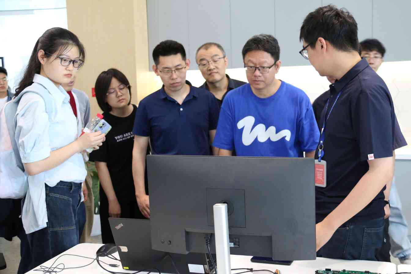 融核造芯 智创未来 亿芯公司高性能可编程SoC/SIP系列新品发布会(图9)