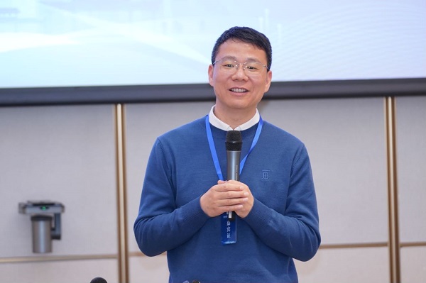 乘势而起 影遍神州 国内首个通用图形处理GPGPU指令集架构国家标准研讨会在雄安新区举行(图4) 乘势而起 影遍神州 国内首个通用图形处理GPGPU指令集架构国家标准研讨会在雄安新区举行(图4)