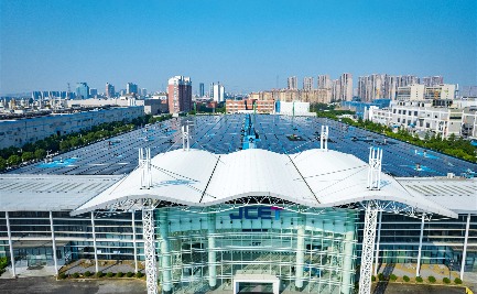 绿动未来・光启梦想｜长电科技 12 兆瓦光伏电站并网(图1)