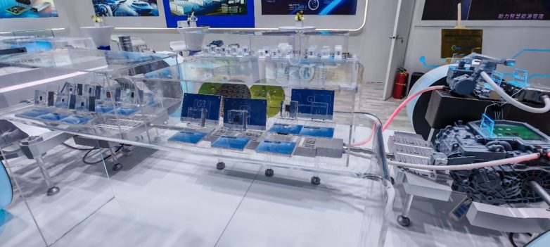 方正微最新一代SiC产品燃爆慕尼黑电子展(图2) 方正微最新一代SiC产品燃爆慕尼黑电子展(图2)