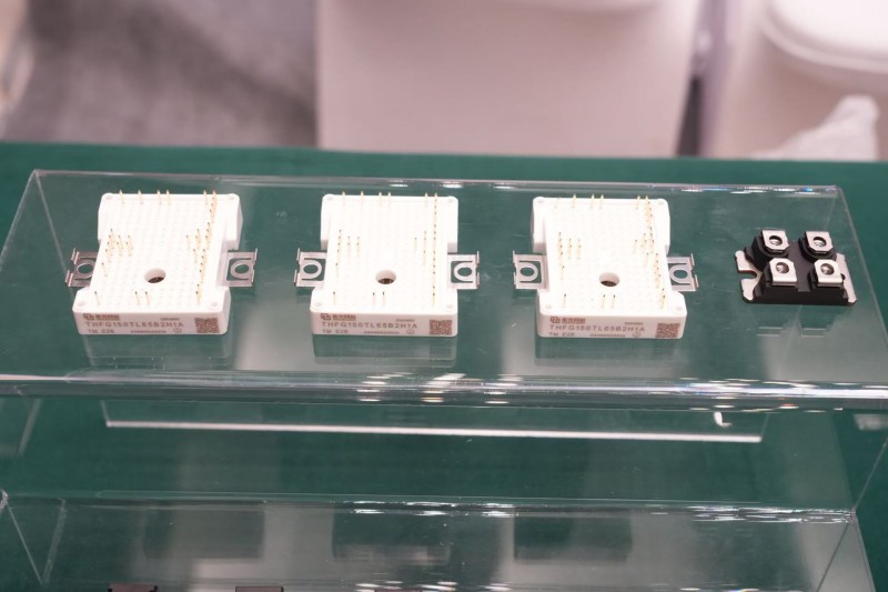 紫光同芯亮相2025（春季）亚洲充电展，以鉴权芯片+车载方案构建无线充电安全生态(图7)