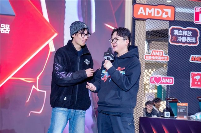 “核力满满 帧帧制霸” AMD帧香电竞嘉年华南京终极一站完美谢幕,硬核性能引爆玩家狂欢!(图7) “核力满满 帧帧制霸” AMD帧香电竞嘉年华南京终极一站完美谢幕,硬核性能引爆玩家狂欢!(图7)