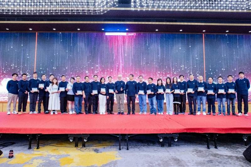 十年砺剑“芯”耀未来——瑞能半导体十周年庆典盛大举行(图1)